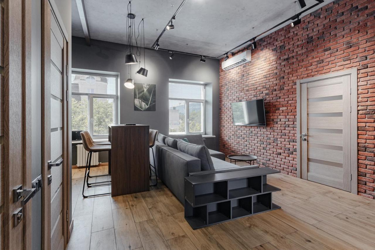 Deribasovskaya 18 Loft Apartment โอเดสซา ภายนอก รูปภาพ