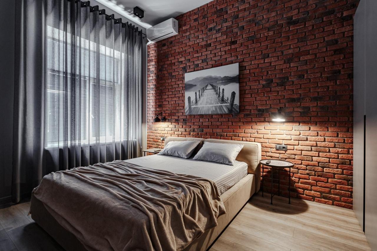 Deribasovskaya 18 Loft Apartment โอเดสซา ภายนอก รูปภาพ